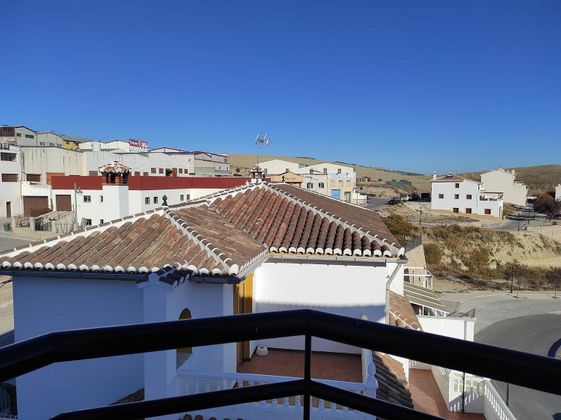 Foto 1 de Venta de piso en Alhama de Granada de 3 habitaciones con terraza y balcón