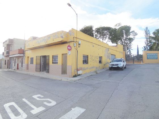 Foto 1 de Venta de local en calle Estanislao de Algimia de 199 m²