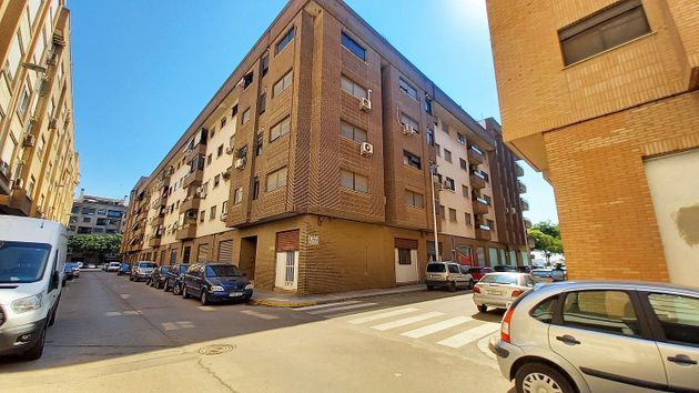 Foto 1 de Alquiler de local en calle Veterinari Josep Corella de 134 m²