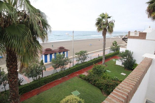 Foto 1 de Venta de ático en Laguna Beach de 2 habitaciones con piscina y jardín
