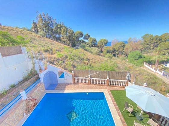 Foto 1 de Casa en venda a El Morche de 5 habitacions amb terrassa i piscina