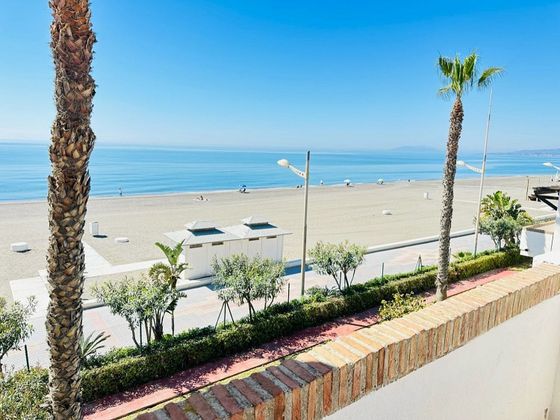 Foto 1 de Àtic en venda a Laguna Beach de 2 habitacions amb jardí i aire acondicionat