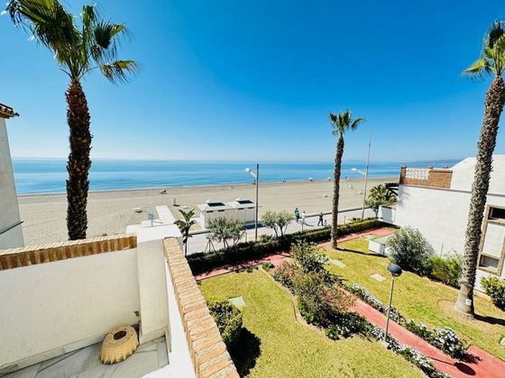 Foto 2 de Àtic en venda a Laguna Beach de 2 habitacions amb jardí i aire acondicionat