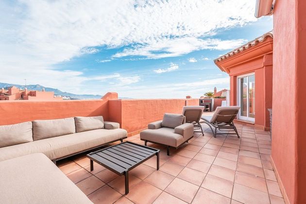 Foto 2 de Àtic en venda a El Peñoncillo de 2 habitacions amb terrassa i piscina