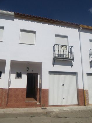 Foto 1 de Chalet en venta en Santa Olalla del Cala de 3 habitaciones con balcón
