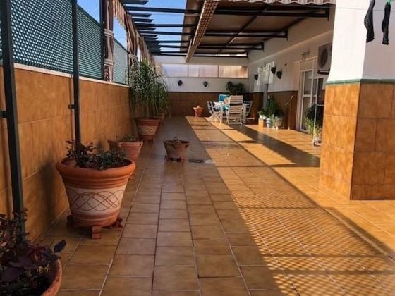 Foto 1 de Àtic en venda a Lora del Río de 2 habitacions amb terrassa i garatge