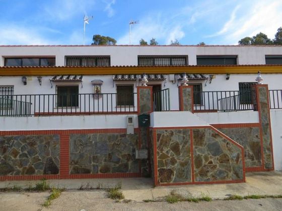 Foto 2 de Xalet en venda a Castillo de las Guardas (El) de 3 habitacions amb terrassa i garatge