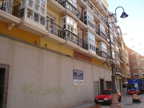 Foto 1 de Alquiler de local en calle Jabonerías con terraza