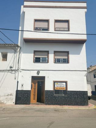 Foto 1 de Casa en venta en calle De Jaume Calafat de 4 habitaciones con terraza
