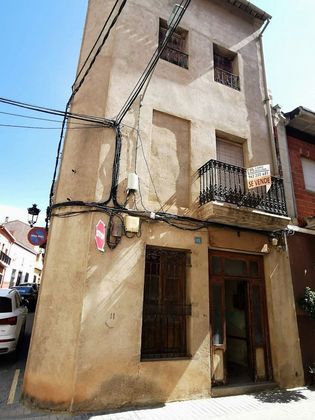 Foto 2 de Casa rural en venda a calle Mayor de 4 habitacions amb terrassa i balcó