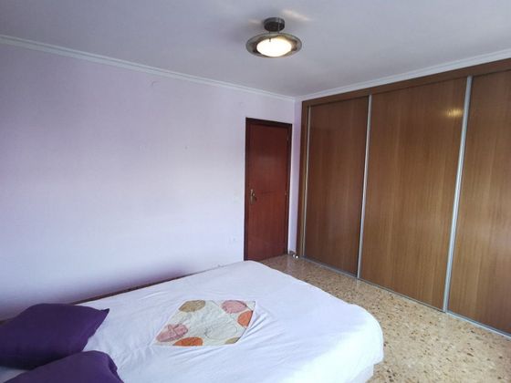 Foto 2 de Pis en venda a avenida Jaume I de 4 habitacions amb terrassa i balcó