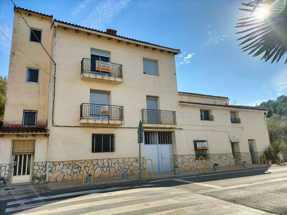 Foto 1 de Casa rural en venda a avenida Pintor Tarrasó de 2 habitacions amb terrassa i garatge