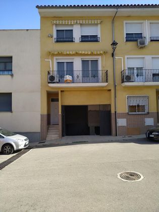 Foto 2 de Venta de dúplex en Vallada de 6 habitaciones con terraza y garaje