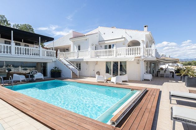 Foto 1 de Xalet en venda a La Cala Mijas de 6 habitacions amb terrassa i piscina