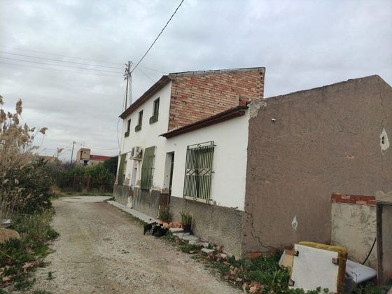 Foto 1 de Casa rural en venda a Zarandona de 3 habitacions amb garatge i jardí
