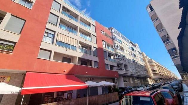 Foto 1 de Pis en venda a calle La Loma de 2 habitacions amb terrassa i balcó