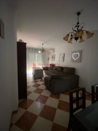 Foto 2 de Pis en venda a Lepe ciudad de 3 habitacions i 108 m²