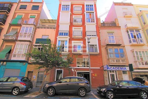 Foto 1 de Alquiler de piso en calle De la Serreta de 1 habitación con terraza y balcón
