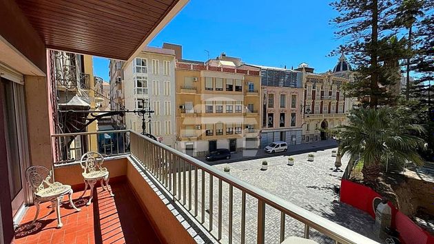Foto 1 de Piso en venta en plaza De la Merced de 5 habitaciones con terraza y garaje