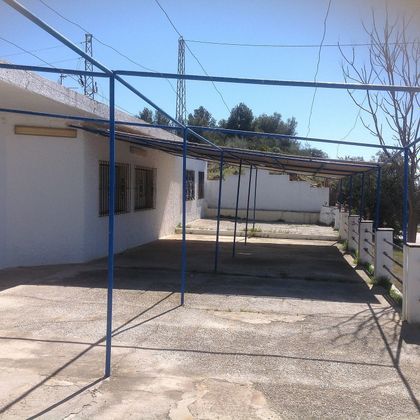 Foto 1 de Casa rural en venda a calle Diseminado R de 7 habitacions amb terrassa i garatge