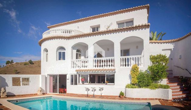 Foto 2 de Xalet en venda a Salobreña de 5 habitacions amb terrassa i piscina