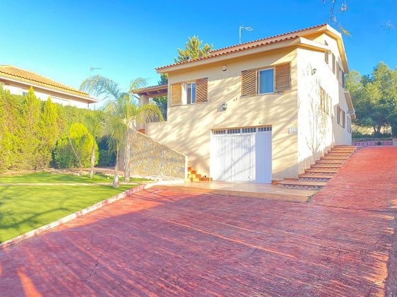 Foto 2 de Xalet en venda a La Alcayna de 4 habitacions amb terrassa i jardí