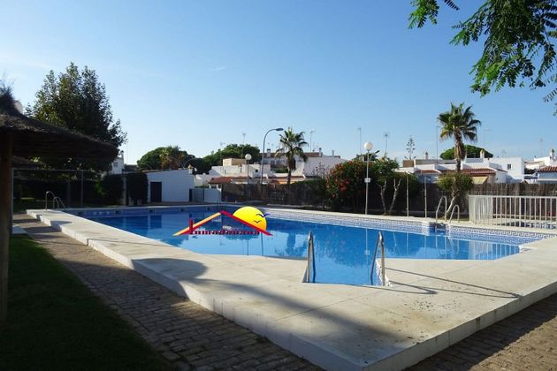 Foto 1 de Pis en venda a Matalascañas de 1 habitació amb terrassa i piscina