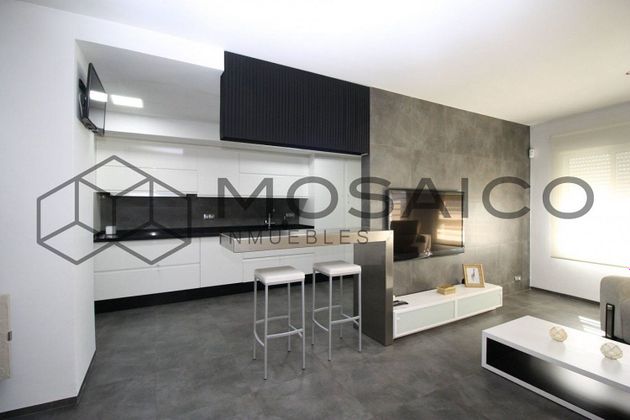 Foto 2 de Àtic en venda a Carlet de 4 habitacions amb terrassa i garatge