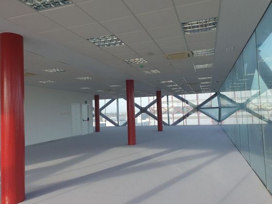 Foto 1 de Alquiler de oficina en Rinconada (La) de 560 m²