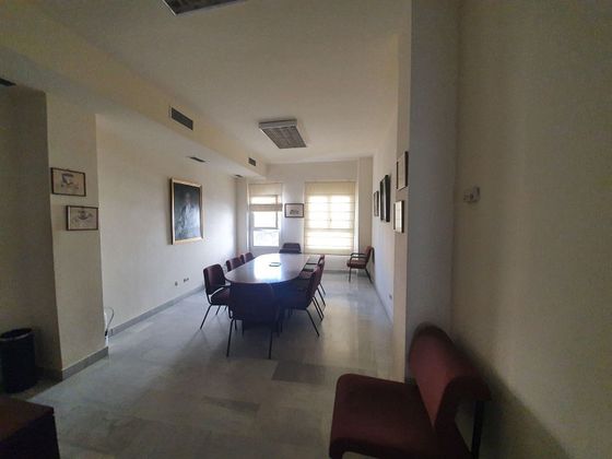 Foto 1 de Alquiler de oficina en Nervión de 60 m²