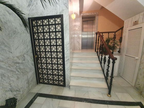 Foto 2 de Oficina en alquiler en Encarnación - Regina con ascensor