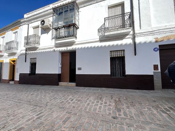 Foto 2 de Casa adossada en venda a calle Don Juan Campos de 5 habitacions amb terrassa i jardí
