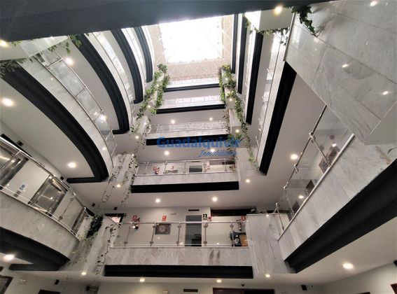 Foto 1 de Oficina en venda a Palacio de Congresos - Urbadiez - Entrepuentes amb ascensor