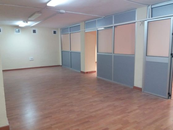 Foto 1 de Alquiler de local en Nervión de 720 m²