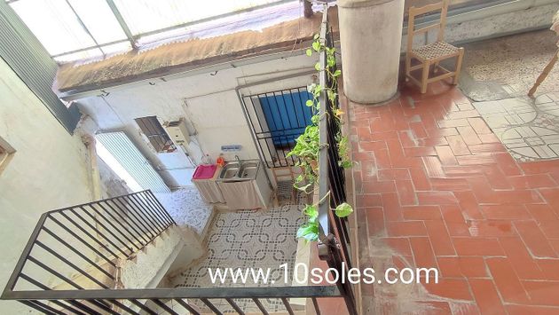 Foto 2 de Casa en venda a Orihuela ciudad de 3 habitacions amb terrassa i garatge