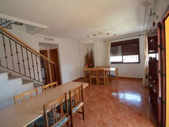 Foto 2 de Dúplex en venda a Orihuela ciudad de 3 habitacions amb terrassa i balcó