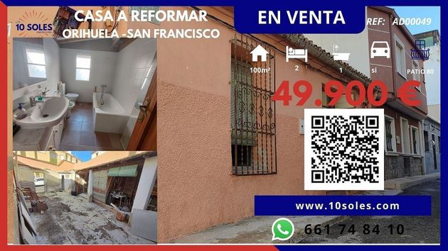 Foto 1 de Venta de casa adosada en Orihuela ciudad de 3 habitaciones con terraza y garaje