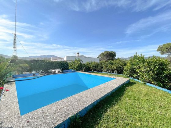 Foto 1 de Venta de chalet en Coín de 3 habitaciones con terraza y piscina