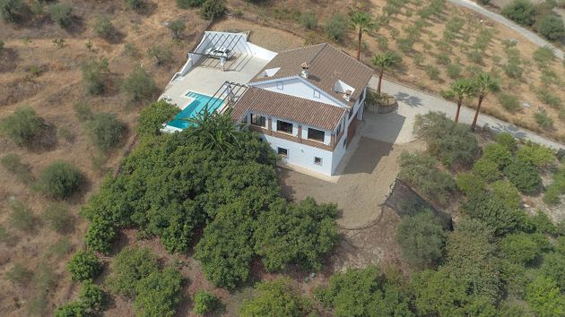 Foto 2 de Casa rural en venda a Coín de 5 habitacions amb terrassa i piscina