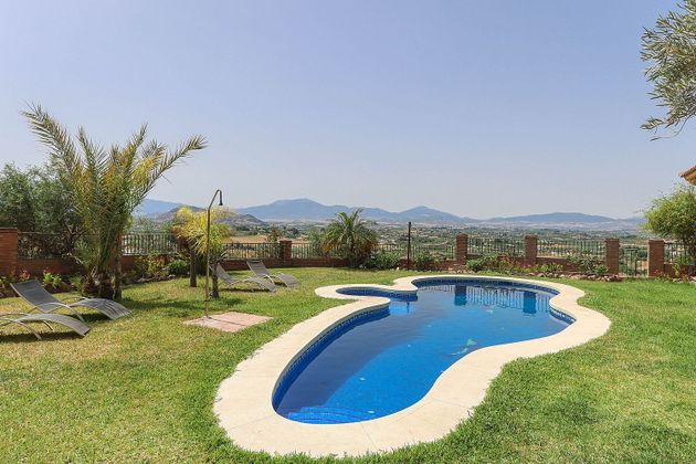 Foto 1 de Casa rural en venda a Alhaurín el Grande de 5 habitacions amb terrassa i piscina