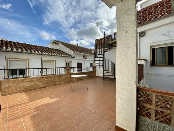 Foto 1 de Casa adosada en venta en Casarabonela de 4 habitaciones con terraza