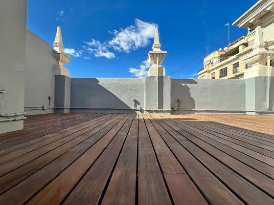 Foto 1 de Ático en venta en Gran Vía de 4 habitaciones con terraza y balcón