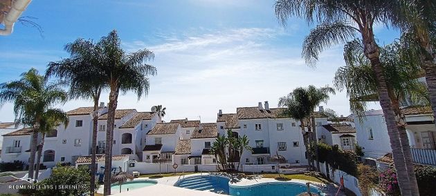 Foto 1 de Casa en venda a Paraíso - Atalaya- Benamara de 2 habitacions amb terrassa i piscina