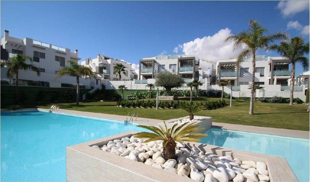 Foto 1 de Pis en venda a Los Balcones - Los Altos del Edén de 3 habitacions amb terrassa i piscina