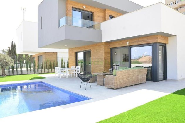 Foto 1 de Casa en venta en Playa Honda - Playa Paraíso de 3 habitaciones con terraza y piscina
