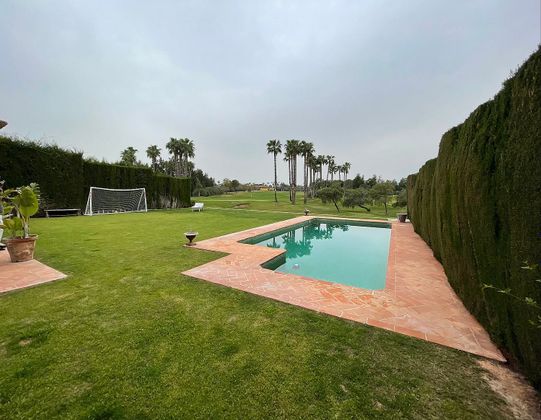 Foto 1 de Xalet en venda a Alcalá de Guadaira de 4 habitacions amb terrassa i piscina