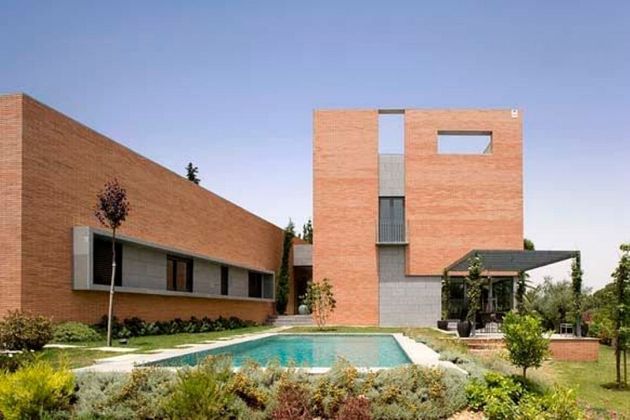 Foto 1 de Xalet en venda a Mairena del Aljarafe de 4 habitacions amb terrassa i piscina