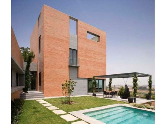 Foto 2 de Xalet en venda a Mairena del Aljarafe de 4 habitacions amb terrassa i piscina