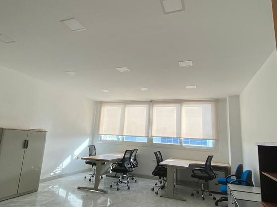 Foto 2 de Oficina en lloguer a Pisa amb garatge i aire acondicionat