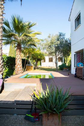 Foto 1 de Casa en venta en Simon Verde de 5 habitaciones con piscina y jardín